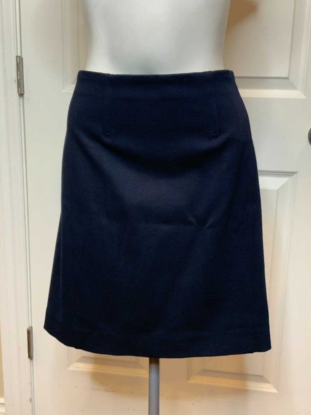 MM. LaFleur Navy Blue Pencil Mini Skirt, Size +1 (~XL)
